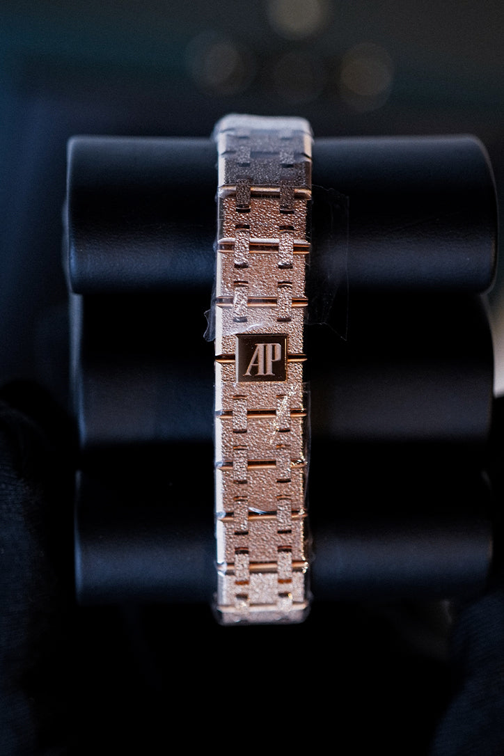 Audemars Piguet Royal Oak Mini Frosted Gold Quartz Pink Gold 67630OR.GG.1312OR.01