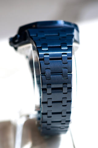 Audemars Piguet Royal Oak Offshore 42 Chronograph Bleu Nuit Nuage 50 Ceramic 26238CD.OO.1300CD.01 (2025)