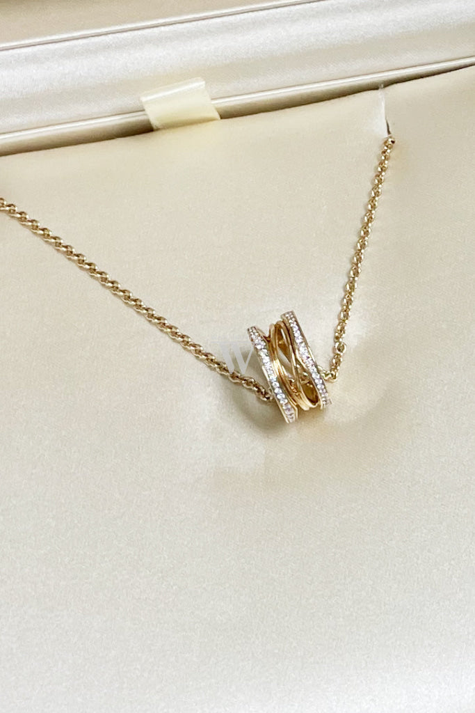 Bvlgari B.zero1 Diamond Yellow Gold Necklace Watch