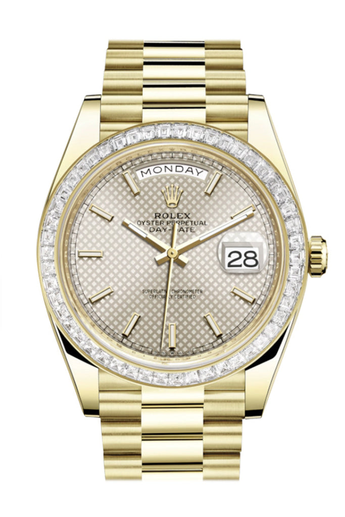 Rolex Day-Date 40 Silver Motif Dial Baguette Diamond Bezel 18K Yellow Gold President Automatic