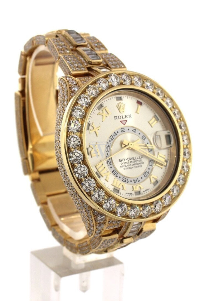 Rolex Custom Diamonds Sky Dweller 42 Silver Dial Gold Mens Watch 326938 Watches